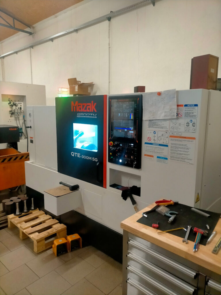 mazak smooth qte-300m sg